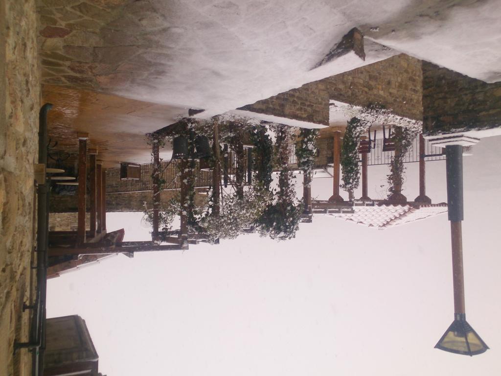 Hospederia Villa De Pintano Екстериор снимка