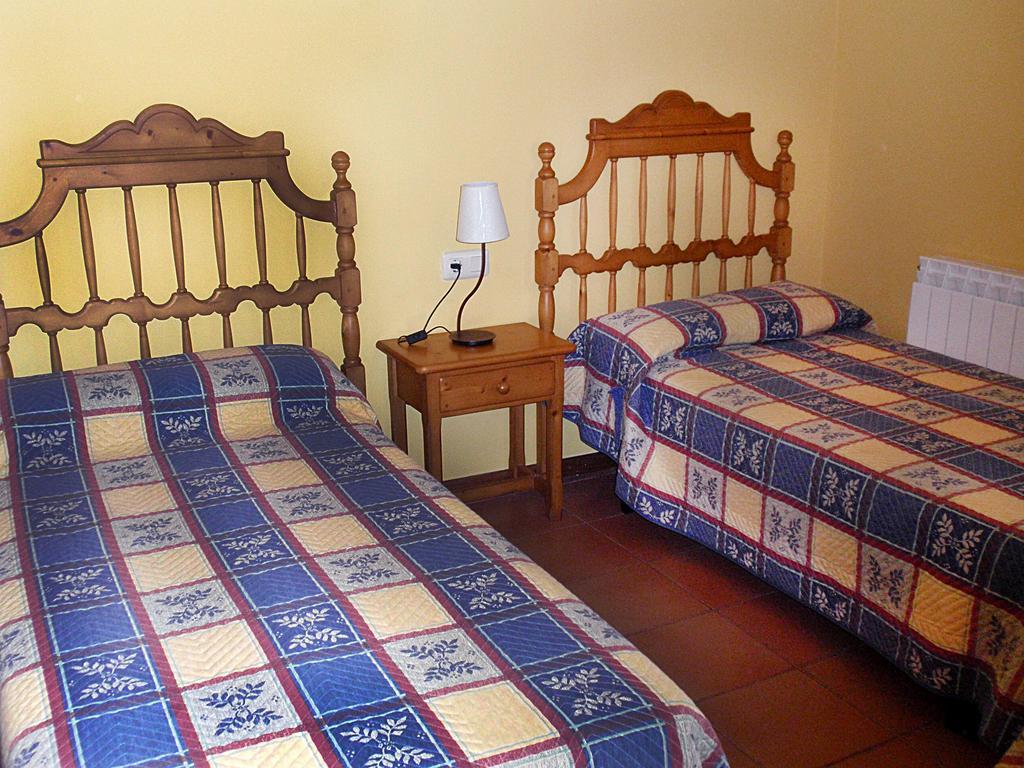 Hospederia Villa De Pintano Екстериор снимка